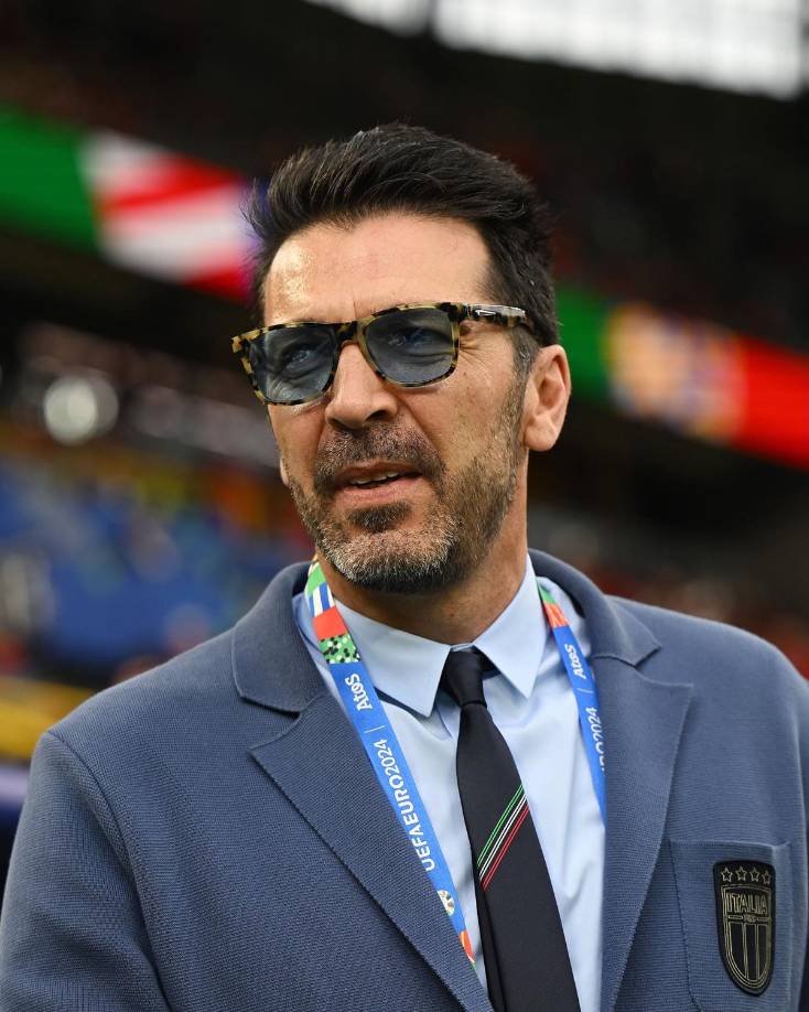 Impecable. Así lució el expotero italiano Gianluigi Buffon quien apoyó a su selección en el debut ante Albania en la Eurocopa 2024.