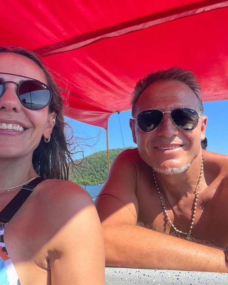 “Contigo conociendo”, escribió Taly Ávila en una de sus publicaciones, acompañada por fotos y videos del día de relax en Cayos Cochinos.