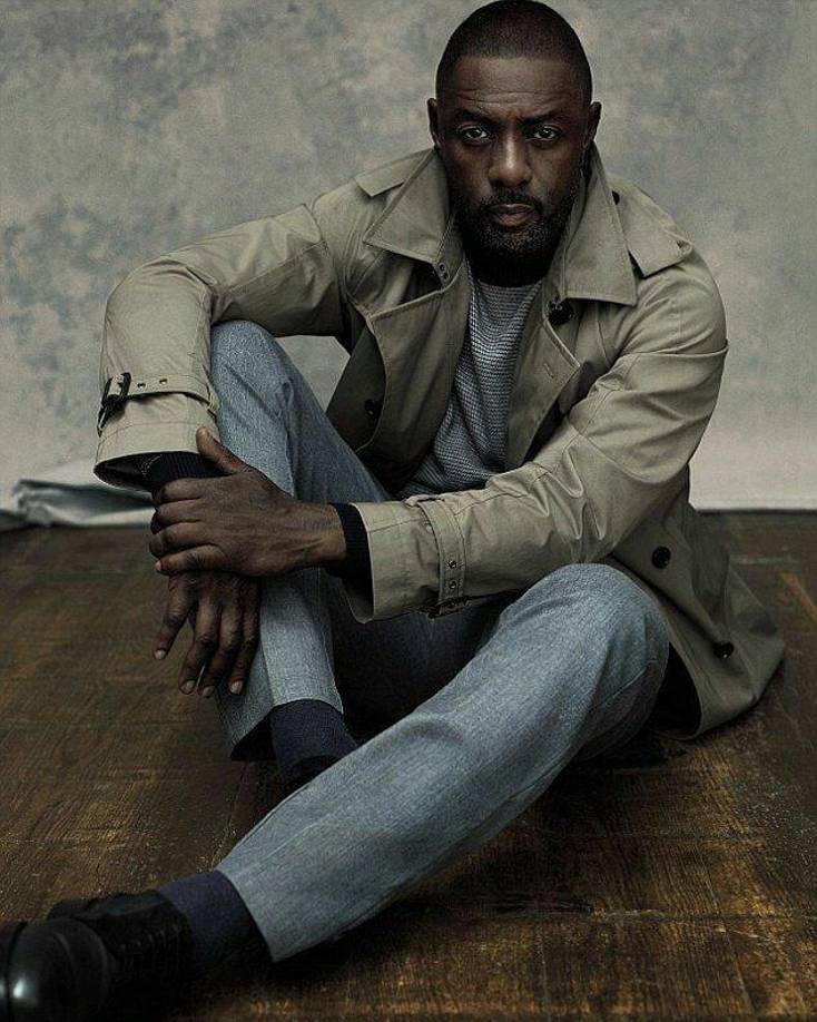 2018: el actor británico Idris Elba, se dio a conocer en las películas de Thor y The Avengers, como Heimdall.