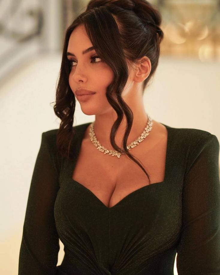 Así es Sara Arfaoui, la esposa de Ilkay Gündogan, nuevo fichaje del Manchester City tras salir del Barcelona.