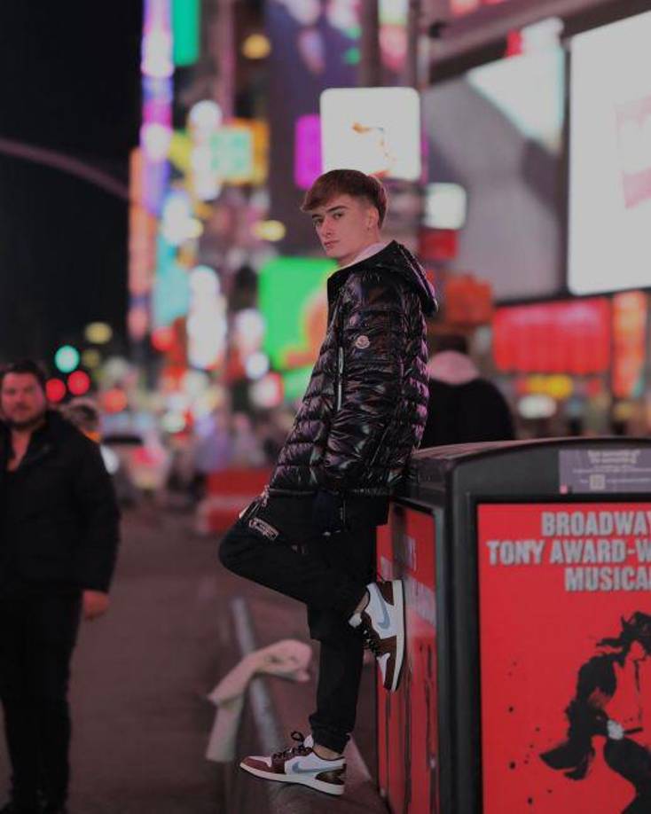 Franco Saulle también era el creador de la comunidad “Cronos Trading Academy” en YouTube, una plataforma que había lanzado para educar y capacitar a personas en el ámbito financiero. 