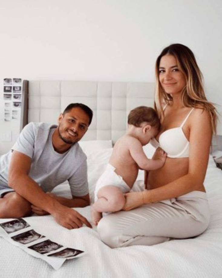 Chicharito. El 5 de octubre, el futbolista mexicano Javier ‘Chicharito’ Hernández y su esposa, Sarah Kohan recibieron a Nala, su segunda hija. Noah su primer hijo nació 16 de junio 2019.
