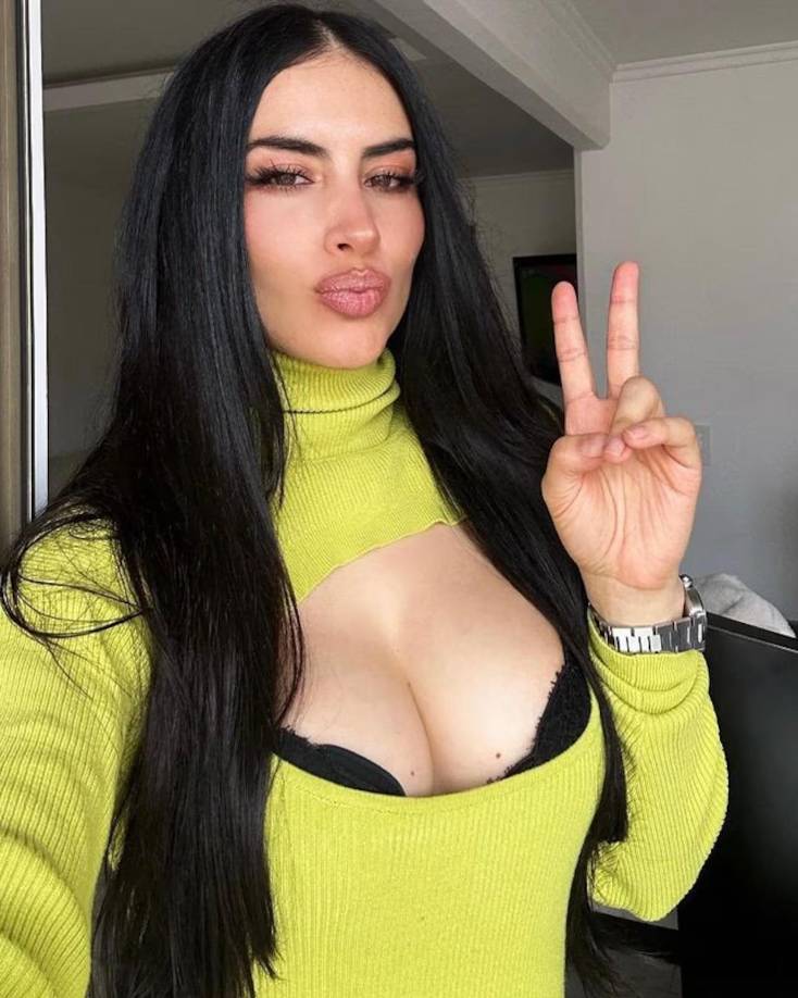  Todo empezó cuando la también actriz difundiera en redes sociales una serie de fotos con el artista, en medio de una iniciativa sociales en Miami. “Qué bonito poder compartir con guerreros como tú”, escribió Cediel.