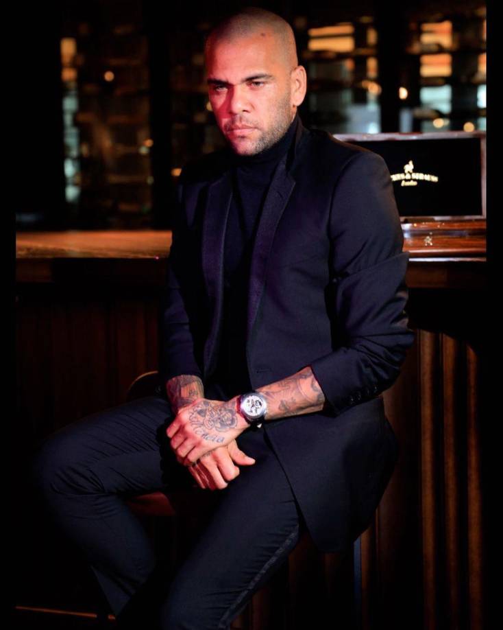 Mientras el caso avanza, este jueves la mujer que lo denunció ha aclarado que no ha alcanzado algún acuerdo con la defensa del exfutbolista del Barcelona.