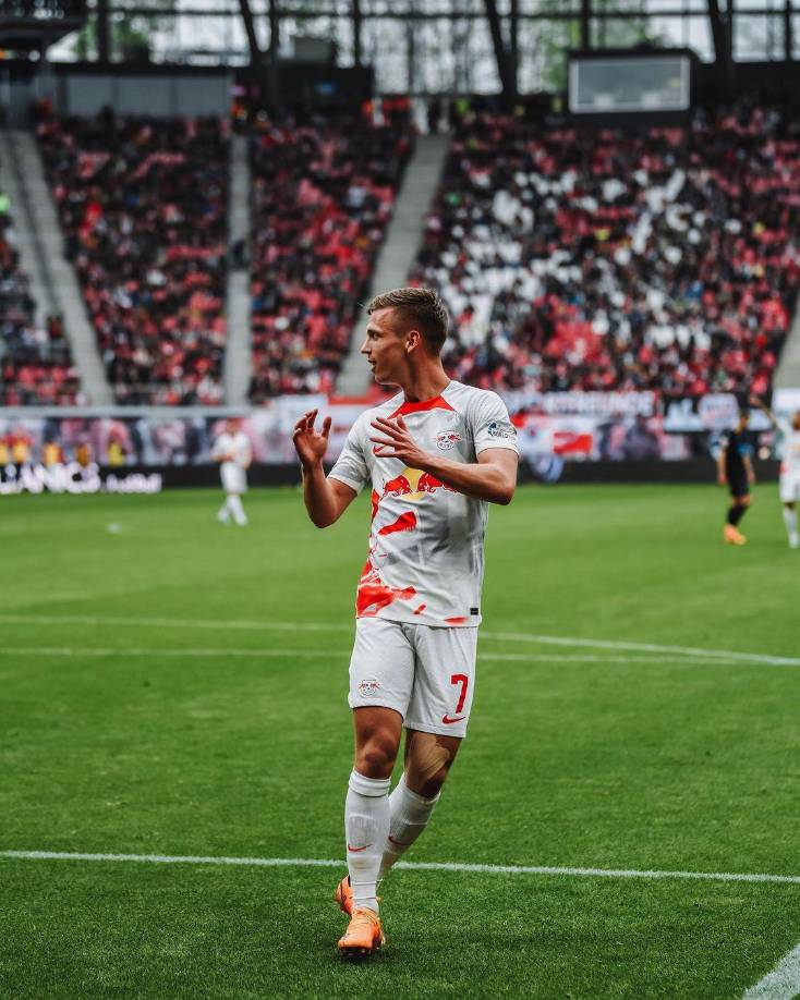 El español Dani Olmo, estaría en la lista de Pep Guardioa para suplir la baja de Kevin de Bruyne en el Manchester City tras su reciente lesión.