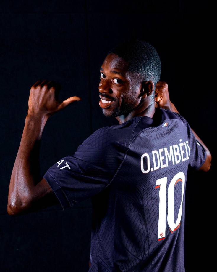 El capitán de la “Canarinha” le dejó su dorsal 10 a Ousmane Dembélé, nuevo fichaje del conjunto parisino.