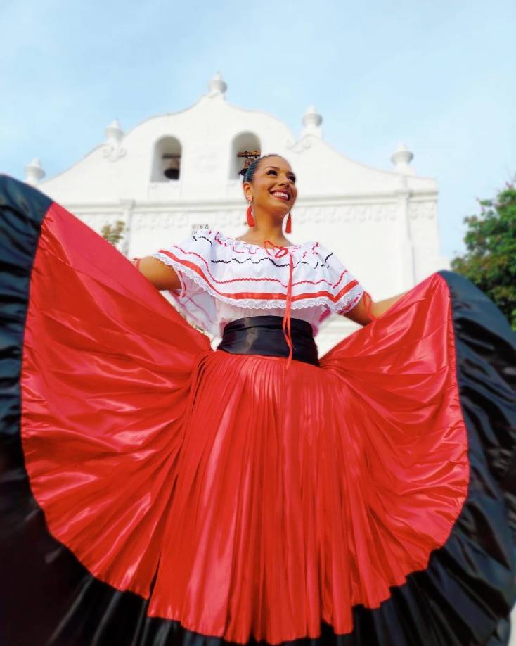 - Inspiración para su hija -Dice que su rol de madre la llevó a participar. Porras considera que una mujer “no solo sea físico” sino que sea “integral, madura”. 