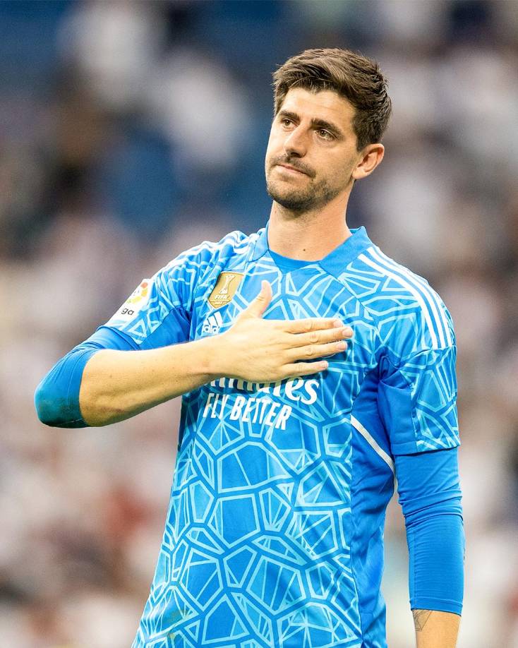 A buscar opciones. Informa Diario Marca que el “Real Madrid está obligado a mirar el mercado, pero siempre respetando a Courtois, a lo que hay que añadir los cinco meses que quedan de competición y lo que puedan demostrar tanto Kepa como Lunin”, que han generado dudas en la plantilla.
