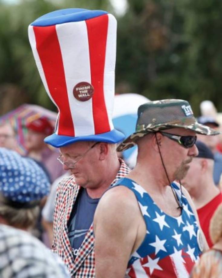 Trump ha prometido una gran fiesta en el evento de esta noche, en el que estará acompañado por su esposa Melania y sus cinco hijos.