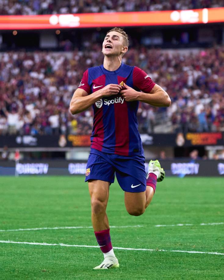 Tras finalizar el partido, Fermín López, aseguró que está viviendo “un sueño” y que le pegó “con el alma” en su espléndido golazo.