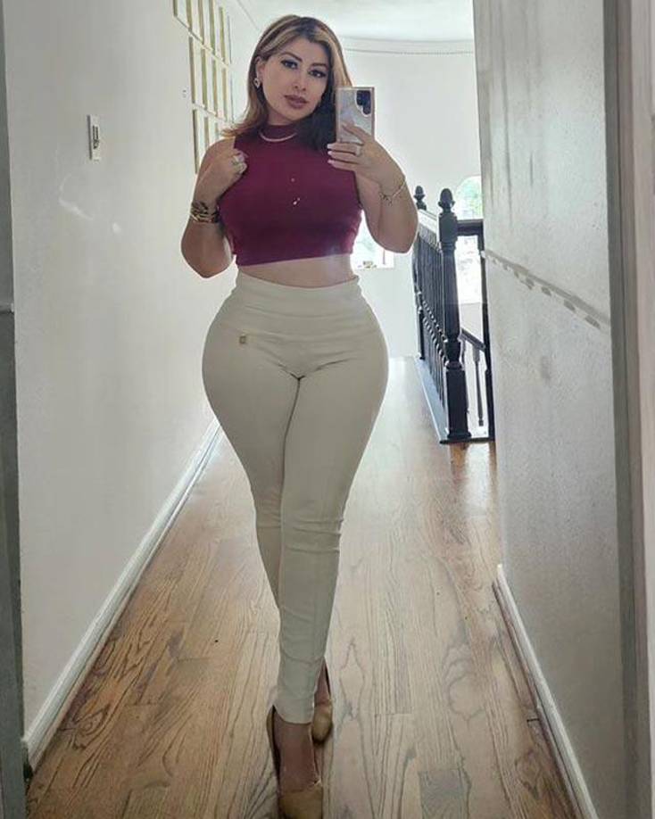 En OnlyFans dice que pasó de “enseñar en la primera a enseñar otras cosas....”