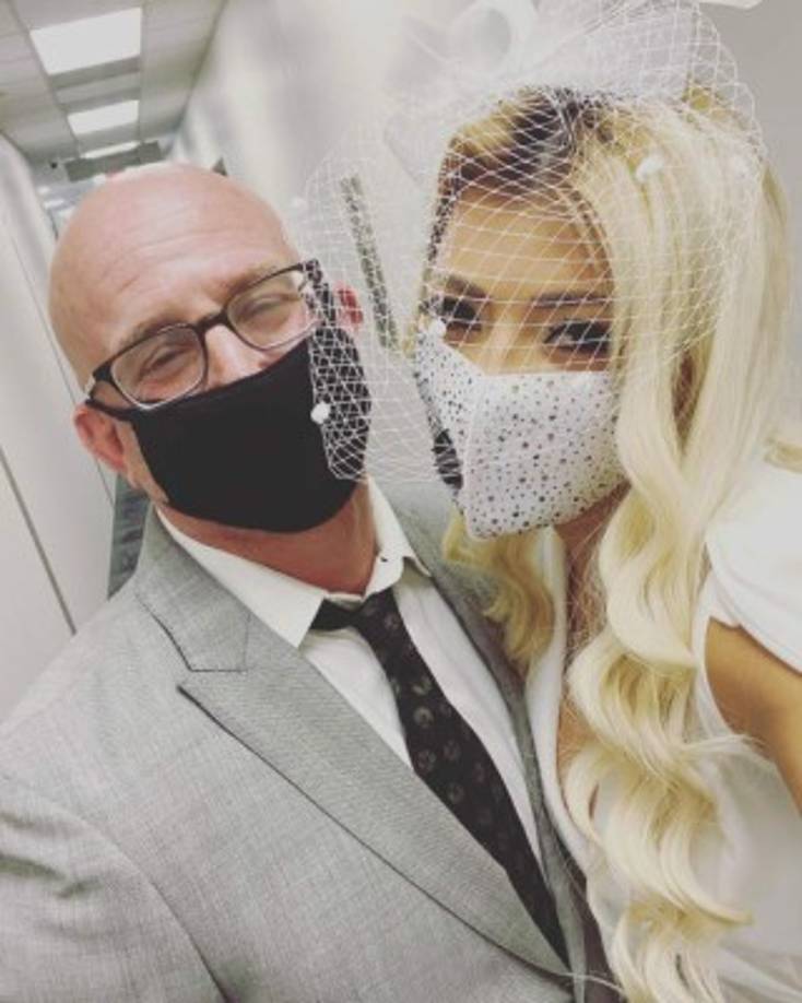 Debbie irradia amor y felicidad en cada una de sus publicaciones.