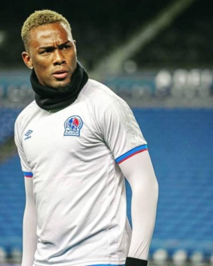 Deiby Flores: Estará como uno de los volantes de contención.