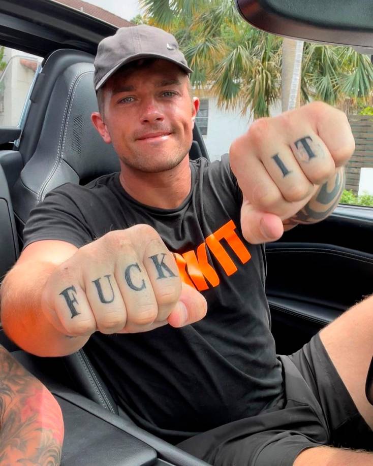 La Policía investiga ahora los posibles motivos que han provocado el fallecimiento del ex jugador de 34 años. Murió por causas aún desconocidas.