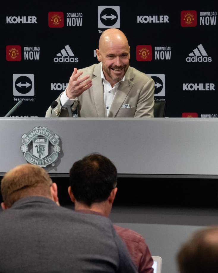 Erik Ten Hag fue presentado oficialmente como técnico del Manchester United y señaló que espera que Cristiano Ronaldo se quede en el equipo de cara a la próxima temporada.