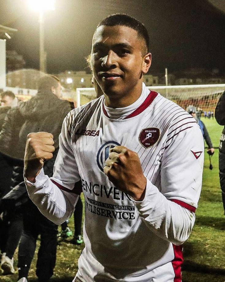Rigoberto Rivas se ha despedido de la Reggina tras cuatro años en el equipo. El mediocampista hondureño dijo adiós con un emotivo mensaje y suena para marcharse a la Sampdoria que dirige Andrea Pirlo.