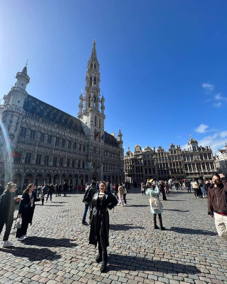 Frida Guzmán, la nieta del rey de Sinaloa presume sus viajes de lujo