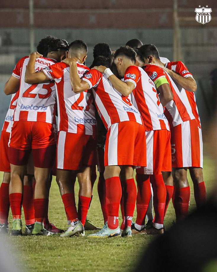 6. - El vida aparece por encima del Victoria en el mercado con un valor de 2.78 millones de euros (74,5 millones de lempiras).