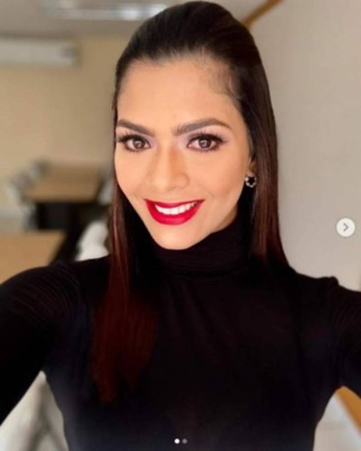 Sus inicios en la televisión llegaron sin pensarlo. 'Estuve trabajando en una empresa de lotería electrónica y fue ahí donde me dieron la oportunidad de estar presentando los sorteos. Estuve como cinco o seis años en esa función. Luego pasé a la parte administrativa. La televisión me ayudó a quitarme el miedo a la cámara', dijo Mercadal.