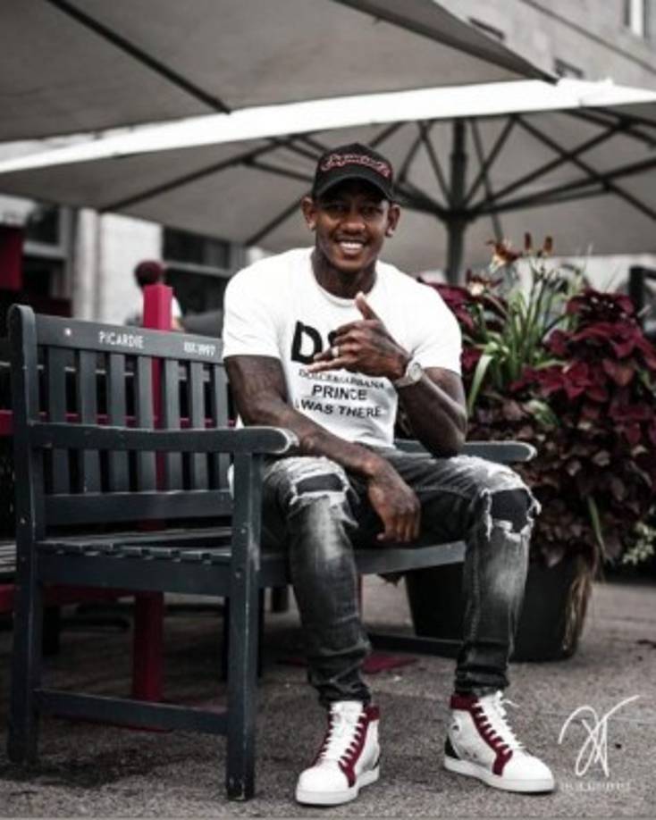 Las imágenes son obra del fotógrafo costarricense Julio Alejandro, quien también ha compartido en sus redes las fotos que le tomó al futbolista catracho.