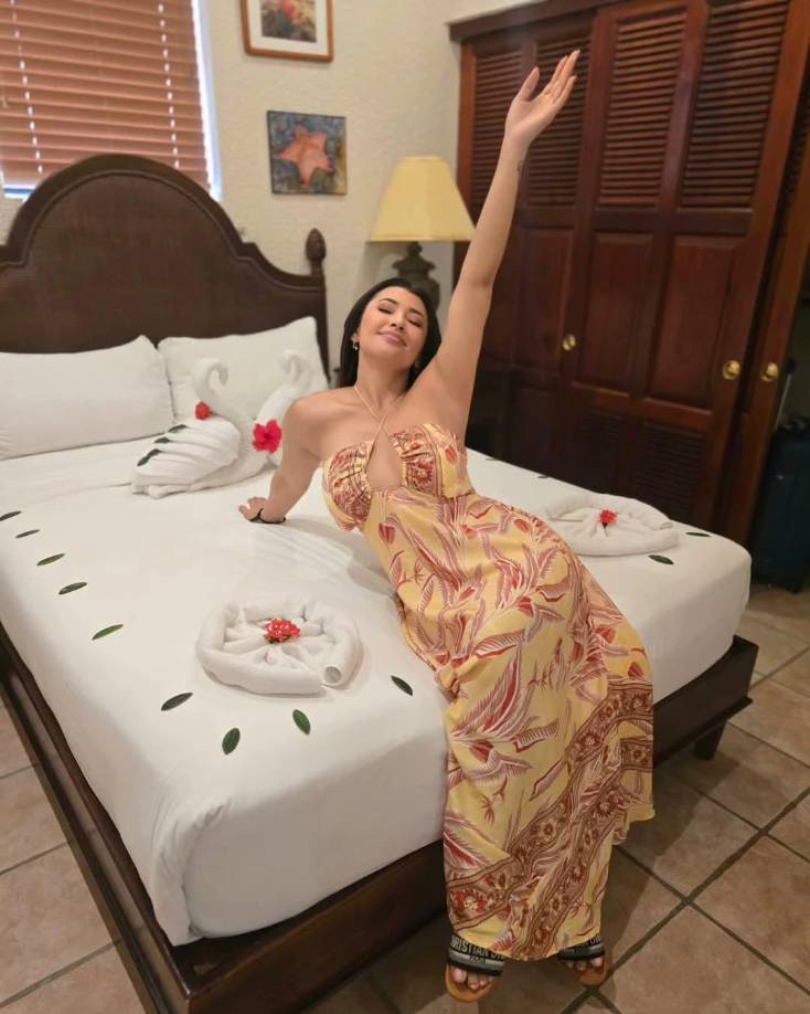 ”Él es un hombre libre y yo también, por eso mejor lo hice público. Solo les puedo decir que estoy feliz”, concluyó diciendo la guapa presentadora de entretenimiento y noticias. 