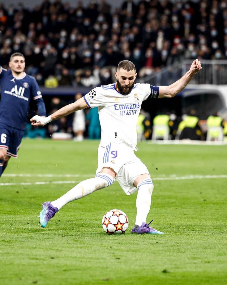El delantero francés marcó con este derechazo su segundo gol del juego ante el PSG.