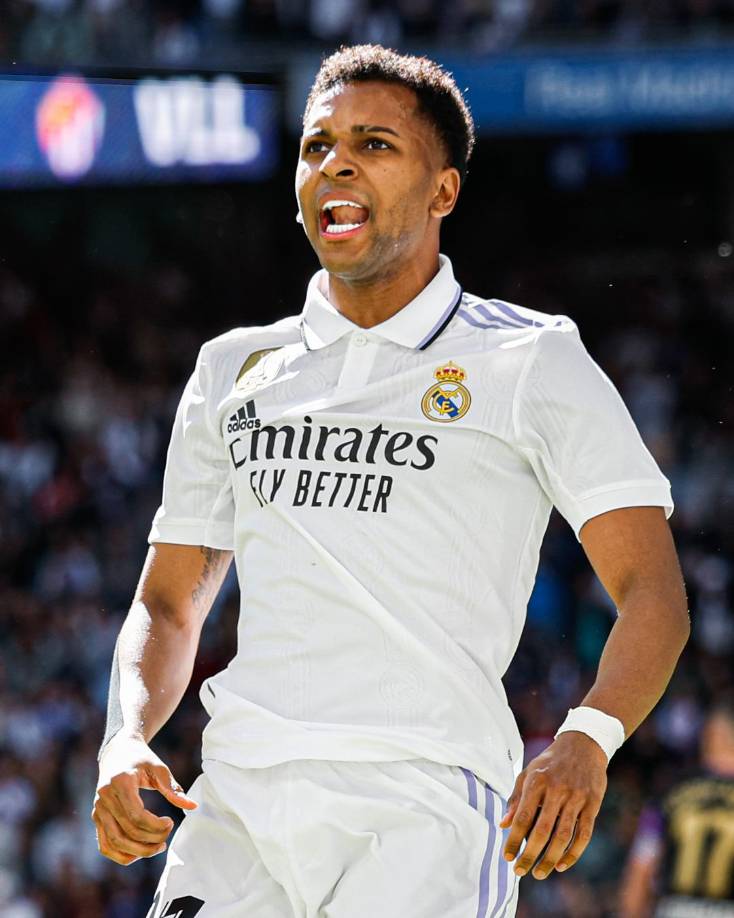 Atacantes: Rodrygo, el brasileño así como en el Clásico, partirá por la izquierda, pero con la tarea de dar una ayuda en la marca.