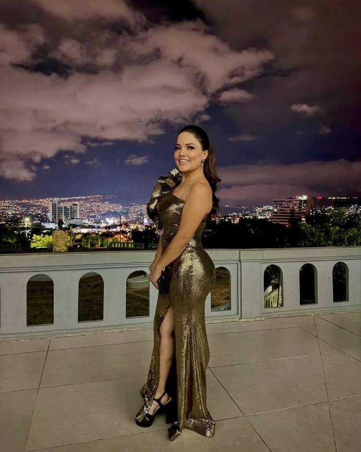 Para finalizar su participación, Cáceres agradeció a Dios por la vida y por su protección. De igual manera dio las gracias al público por el cariño y las muestras del mismo. “Se calmó un poco la situación cuando me vieron en vivo en el programa vespertino, ahí bajó un poco la presión. Estamos bien, gracias a Dios”, concluyó. 