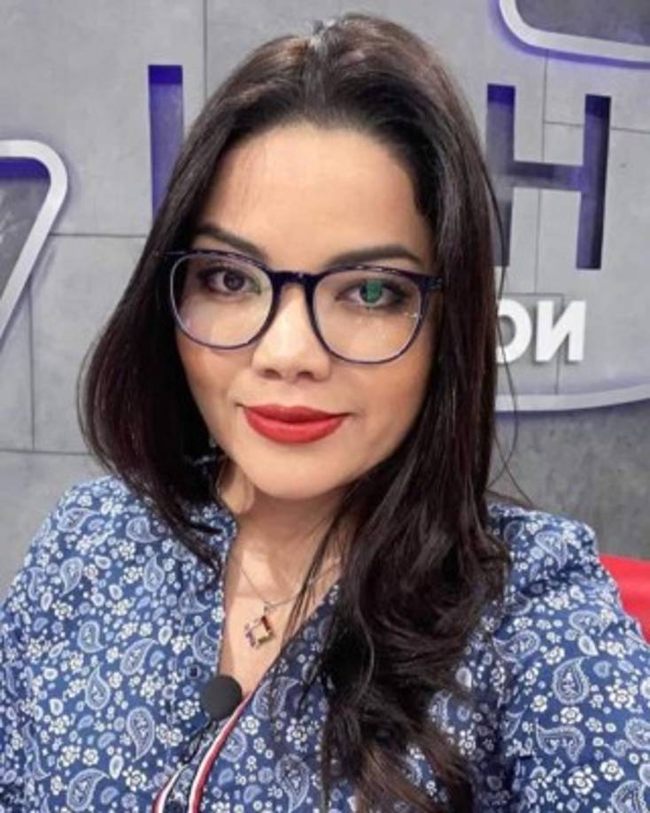 No obstante, HCH reportó el tercer caso de uno de sus periodistas contagiados con <a href='https://www.laprensa.hn/espectaculos/1386003-410/ariela-caceres-periodista-hch-honduras-tiene-covid-19' style='color:red;text-decoration:underline' target='_blank'>COVID-19, en está ocasión fue Ariela Cáceres, una de las presentadoras del noticiero.</a>