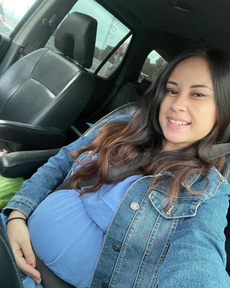 Yeimi compartió constantemente noticias sobre la evolución de su embarazo en su Instagram, donde se podía ver que todo fluía de buena manera para el nacimiento de su hija. 