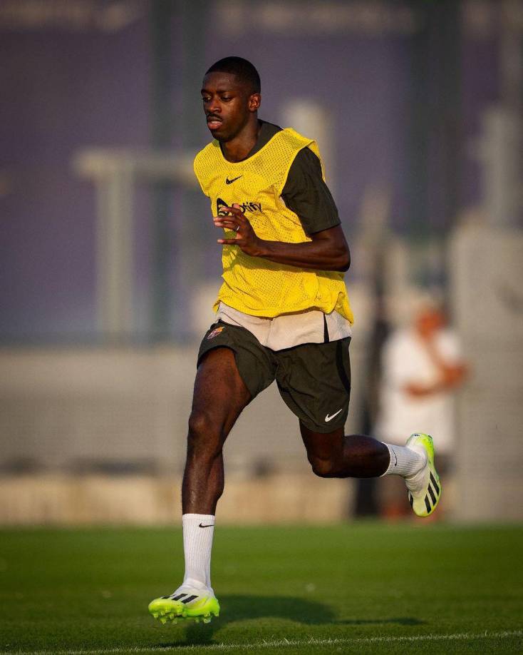 “El tema de Ousmane es simple: vino con una propuesta del París, que se quiere ir, que ha hablado con Luis Enrique y la gente del París y que tiene una propuesta que nosotros no podemos igualar”, dijo en una rueda de prensa tras la victoria por 0-1 del Barcelona ante el Milan en un amistoso en Las Vegas.