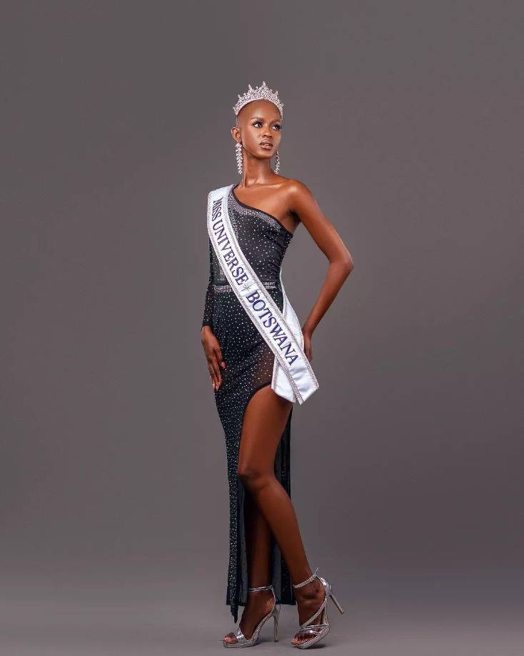 <b>Thanolo Keutlwile es</b> una doctora orginaria de la ciudad de Thamaga, fue coronada el 21 de septiembre en el Centro Internacional de Convenciones de Gaborone, como la representante de su país convirtiéndose en la candidata número 100 confirmada para participar en esta nueva edición de Miss Universo. 