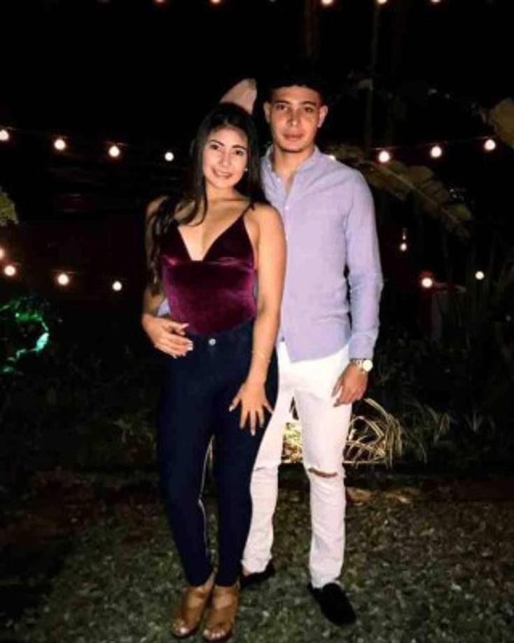 Jhow Benavídez: El mediocampista del Real España tiene como novia a una linda chica, ella es Bella Siloet.