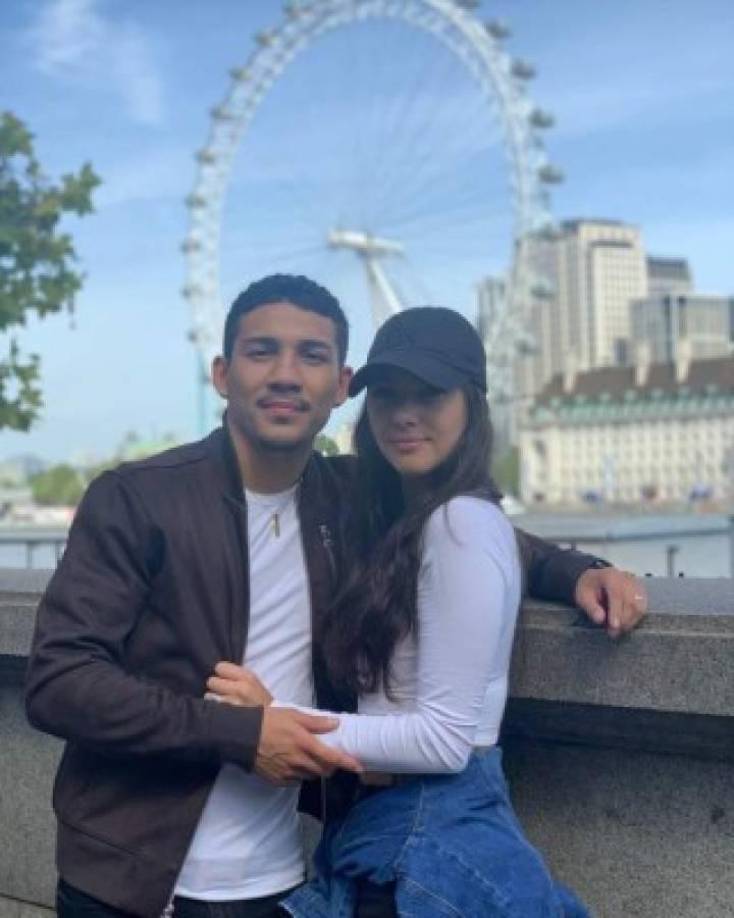 Varios reportes indican que su relación terminó mientras Cynthia seguía embarazada. Los rumores sobre un posible divorcio comenzaron a circular y la noticia fue confirmada recientemente por Teófimo.