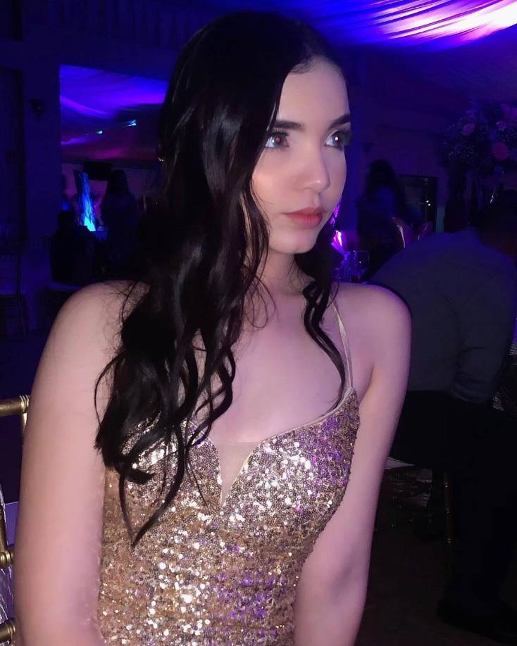 Sherlyn González fue detenida por la policía mientras portaba de manera ilegal un arma de fuego, delito por el que fue capturada inmediatamente.