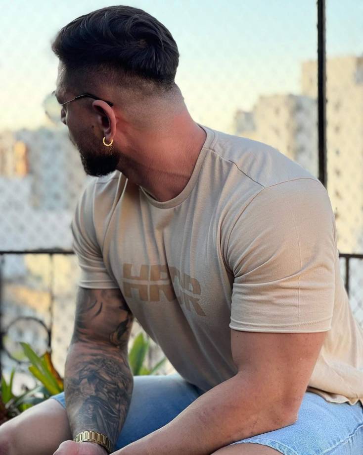 Según amigos y familiares, el auto de Denis tenía problemas mecánicos y, por lo tanto, tenía la intención de pedir prestado el vehículo de su hermano.