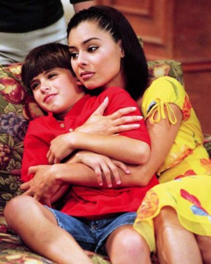 Su carrera de actuación empezó con la película 'Última llamada' en 1996, y desde entonces apareció en casi una docena de películas y series de televisión.