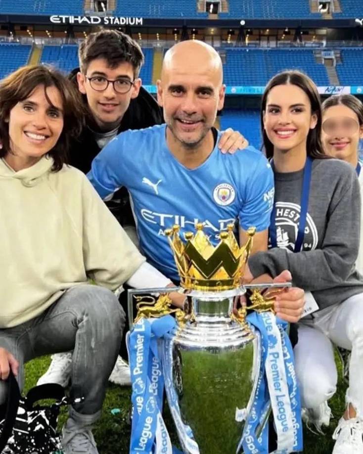 Así, la confirmación de que Pep Guardiola se quedaría en el club ‘citizen’ hasta 2027 terminó de romper lo que ya estaba agrietado, algo que su entorno ya podía imaginar.