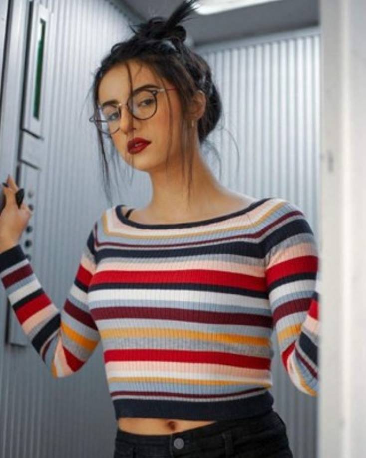 #Estoy hasta la madre del pinch* sistema pendejo retrógrada (sic) en el que hemos estado sumergidos toda nuestra vida. La sociedad nos ha metido en la cabeza que tenemos que tener cierto grado de estudios para finalmente desarrollarte en el ámbito que quieres', explicó sumamente enojada.<br/><br/>