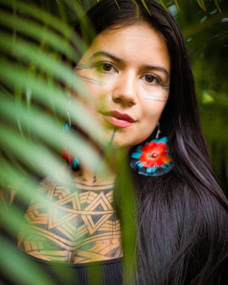  La relación ha sido bien recibida por los seguidores de ambos. Muchos celebran la unión de Mendes con una figura pública comprometida con causas tan importantes como la protección del medio ambiente y los derechos indígenas.