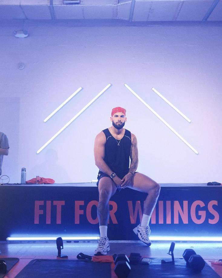 En el campo deportivo, Gómez llegó a formar parte de los Mets de Nueva York, los Astros de Houston y los Rangers de Texas, según detalló la revista TVyNovelas.