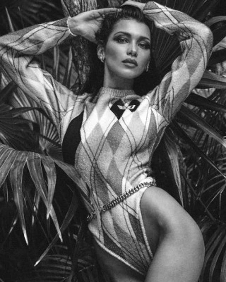 A través de sus redes sociales, Bella Hadid presumió las imágenes de la publicación de la cual es cubierta para el mes de julio.