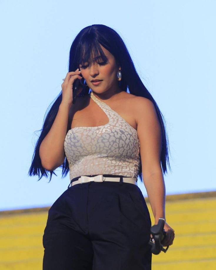 Emma Ramos: La guapa y joven periodista de Diario DIEZ fue captada en el estadio Olímpico con motivo del Motagua vs Tigres.