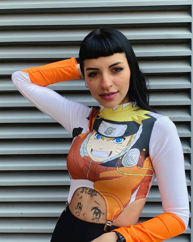 El Festival Bésame Mucho marca para Pepe Aguilar su regreso a los escenarios como solista, mientras que para <b>Cazzu su retorno a la música </b>luego de una larga pausa en su carrera tras convertirse en madre y su <b>polémica separación de Christian Nodal,</b> ahora <b>esposo de Ángela Aguilar.</b>