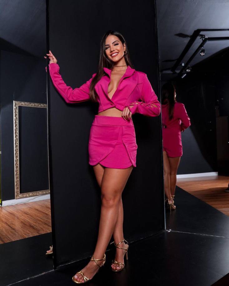 Uno de los posibles riesgos de someterse a una liposucción es la infección. Aunque los procedimientos de liposucción se realizan en ambientes estériles, siempre existe una posibilidad de infección en el sitio de incisión.