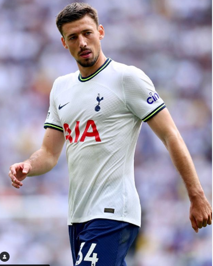 Lenglet ha encajado en el Tottenham y todo indica a que los Spurs quieren quedarse con el central francés. El conjunto azulgrana no contaría con él en la próxima campaña.