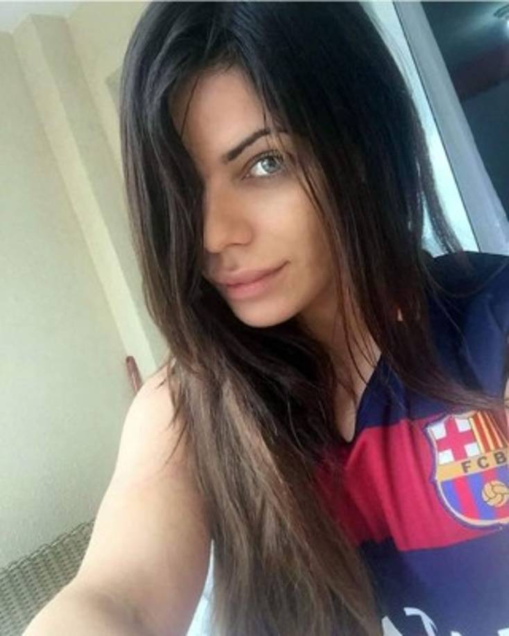 La brasileña es fan incondicional del Barça.