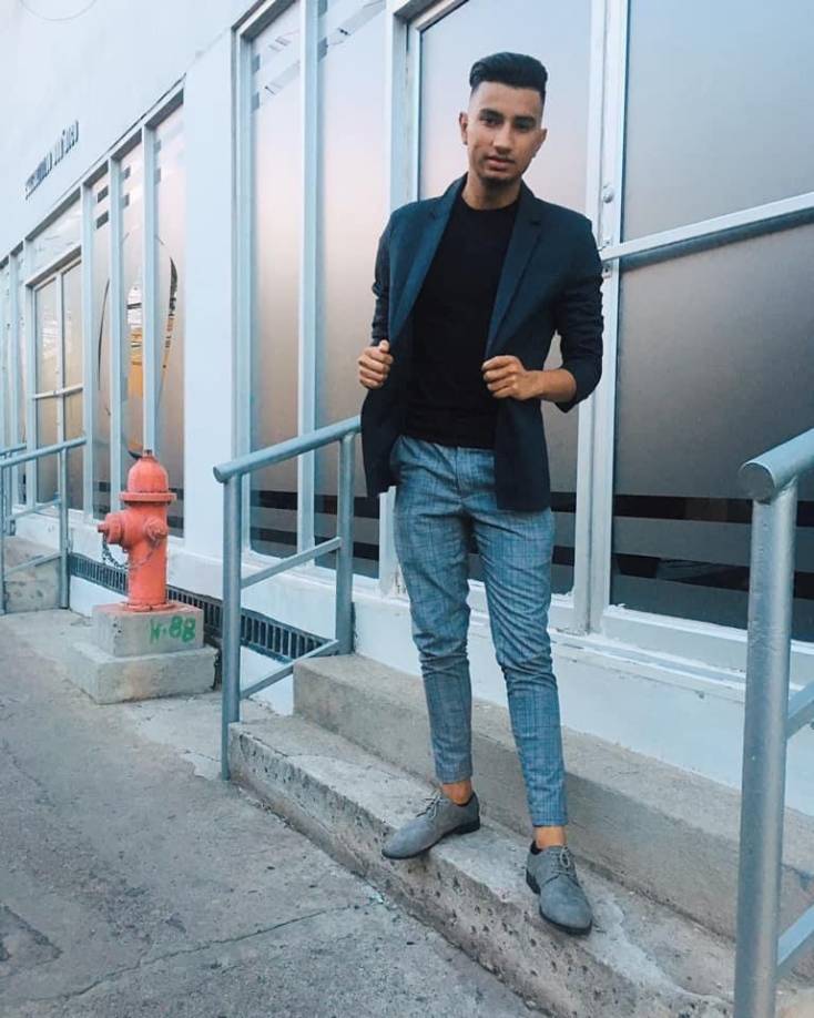 Según primeras investigaciones, el joven profesional de las comunicaciones fue atacado por hombres vestidos de policías que llegaron hasta su vivienda, donde lo asesinaron. 