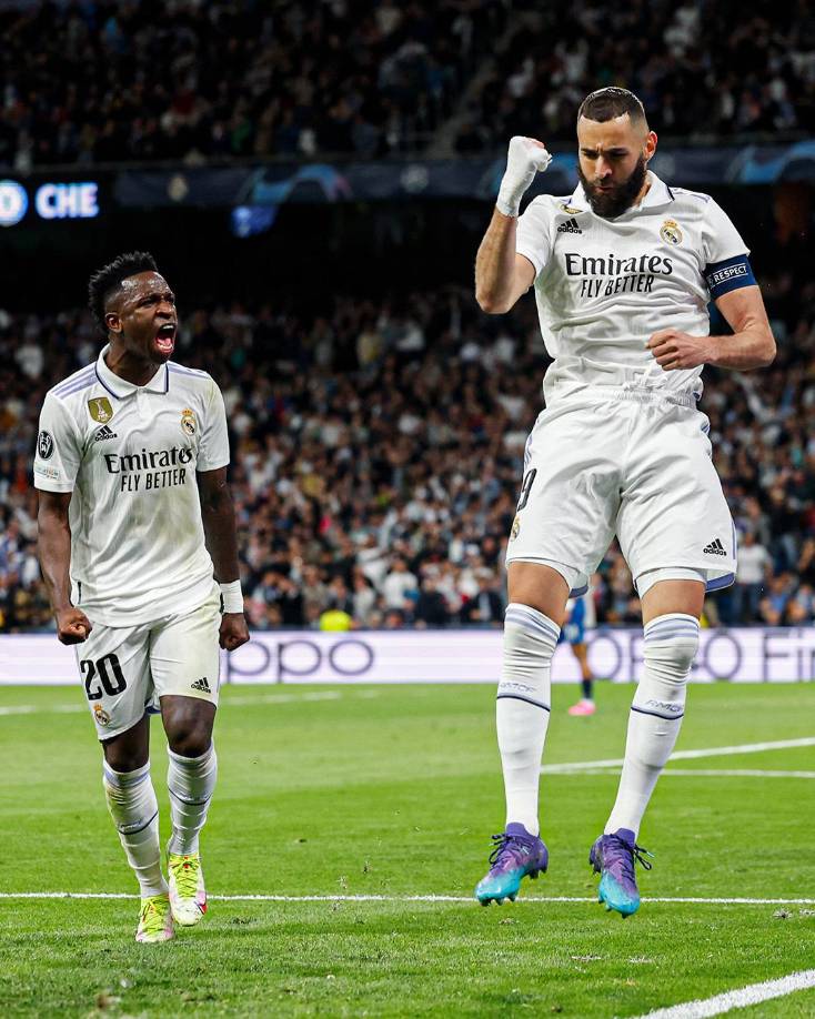 El festejo de Benzema tras su anotación.