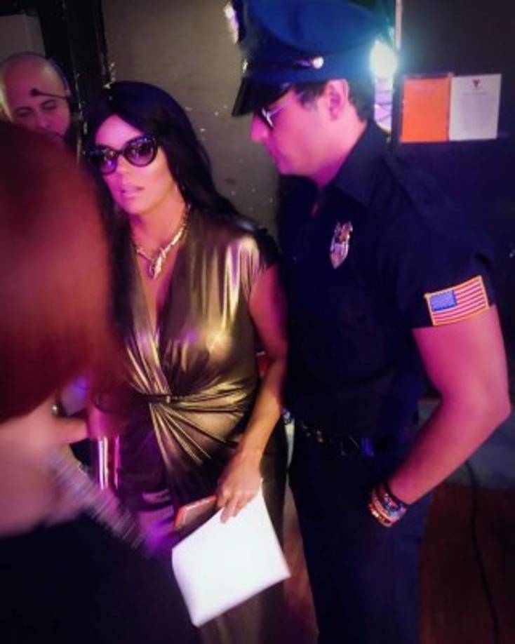 Irreconocible apareció Rashel como Kim LaChacha.